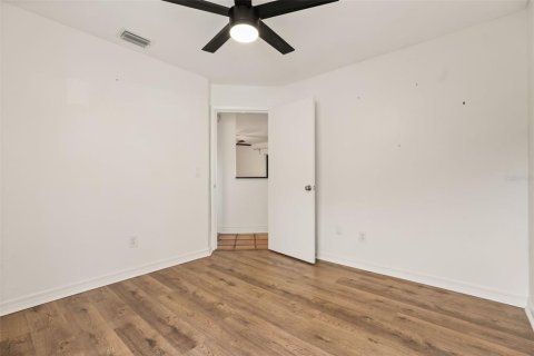 Villa ou maison à vendre à Orlando, Floride: 4 chambres, 196.58 m2 № 2430971 - photo 17