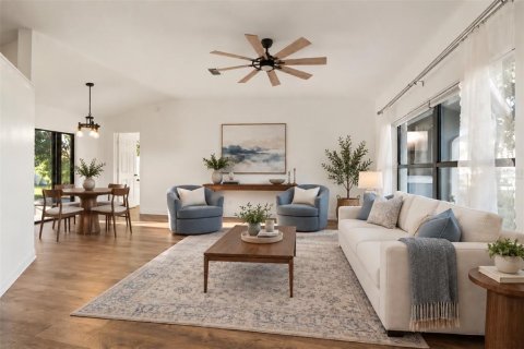 Villa ou maison à vendre à Orlando, Floride: 4 chambres, 196.58 m2 № 2430971 - photo 2
