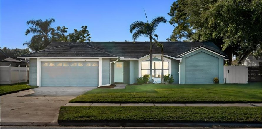 Villa ou maison à Orlando, Floride 4 chambres, 196.58 m2 № 2430971
