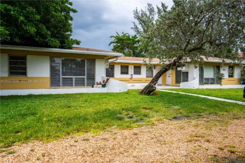 Appartement à Fort Lauderdale, Floride 1 chambre, 55.74 m2 № 2071414