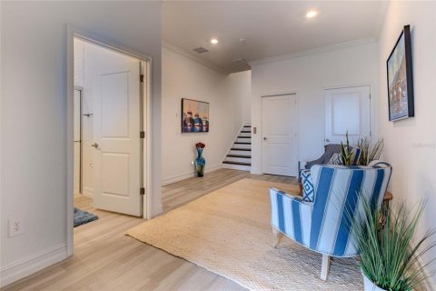 Adosado en venta en Ruskin, Florida, 4 dormitorios, 277.22 m2 № 2289579 - foto 4