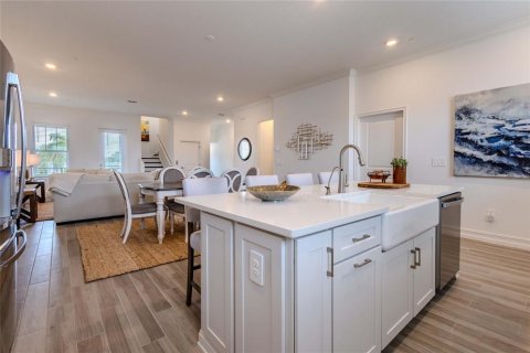 Adosado en venta en Ruskin, Florida, 4 dormitorios, 277.22 m2 № 2289579 - foto 22