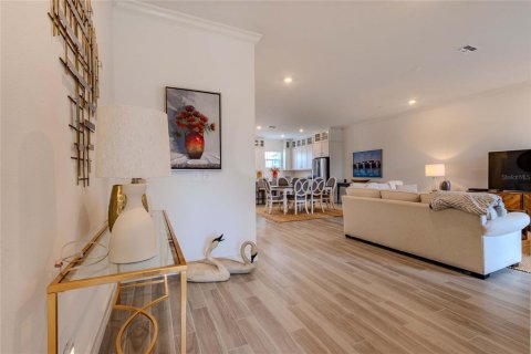 Adosado en venta en Ruskin, Florida, 4 dormitorios, 277.22 m2 № 2289579 - foto 9