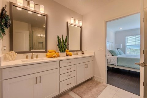Adosado en venta en Ruskin, Florida, 4 dormitorios, 277.22 m2 № 2289579 - foto 30