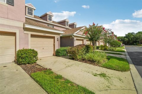 Touwnhouse à louer à Tampa, Floride: 2 chambres, 115.2 m2 № 2306420 - photo 2