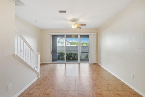 Touwnhouse à louer à Tampa, Floride: 2 chambres, 115.2 m2 № 2306420 - photo 8