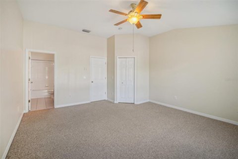 Touwnhouse à louer à Tampa, Floride: 2 chambres, 115.2 m2 № 2306420 - photo 18