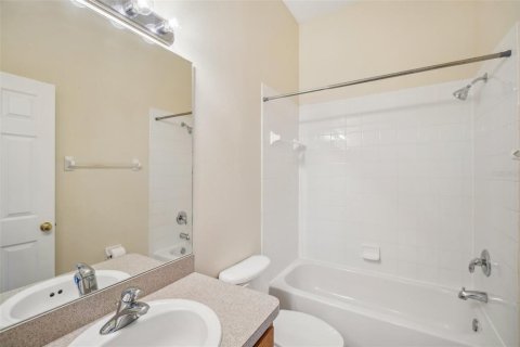 Touwnhouse à louer à Tampa, Floride: 2 chambres, 115.2 m2 № 2306420 - photo 23