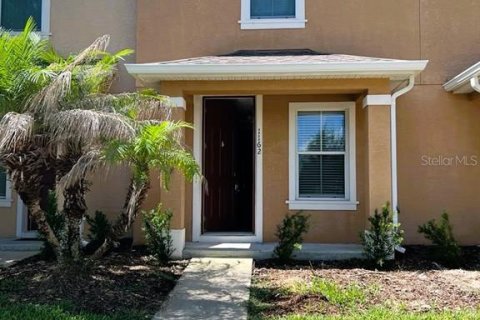Townhouse in Davenport, Florida 2 bedrooms, 91.79 sq.m. № 2217365