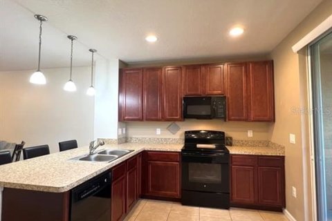 Touwnhouse à vendre à Davenport, Floride: 2 chambres, 91.79 m2 № 2217365 - photo 3