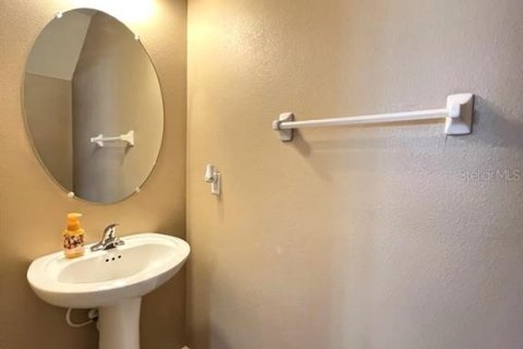 Touwnhouse à vendre à Davenport, Floride: 2 chambres, 91.79 m2 № 2217365 - photo 11