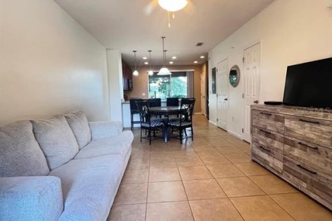 Touwnhouse à vendre à Davenport, Floride: 2 chambres, 91.79 m2 № 2217365 - photo 7
