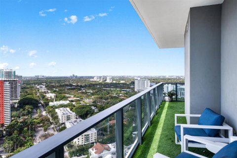 Condominio en venta en Miami, Florida, 1 dormitorio, 73.3 m2 № 2056168 - foto 16