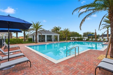 Casa en venta en Groveland, Florida, 4 dormitorios, 284.93 m2 № 2200602 - foto 29