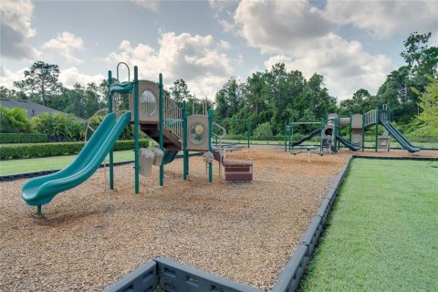 House in Winter Garden, Florida 3 bedrooms, 206.06 sq.m. № 1912963 - photo 25