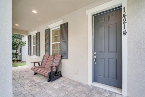 House in Winter Garden, Florida 3 bedrooms, 206.06 sq.m. № 1912963 - photo 2