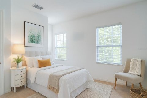 House in Winter Garden, Florida 3 bedrooms, 206.06 sq.m. № 1912963 - photo 17