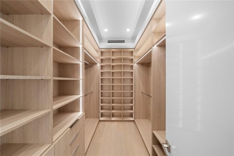 Casa en venta en Biscayne Park, Florida, 4 dormitorios № 2001696 - foto 10