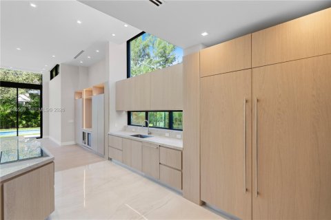 Casa en venta en Biscayne Park, Florida, 4 dormitorios № 2001696 - foto 14