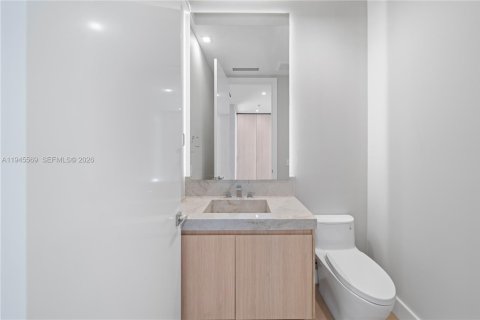 Casa en venta en Biscayne Park, Florida, 4 dormitorios № 2001696 - foto 29