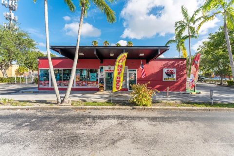 Immobilier commercial à Miami, Floride № 2015389