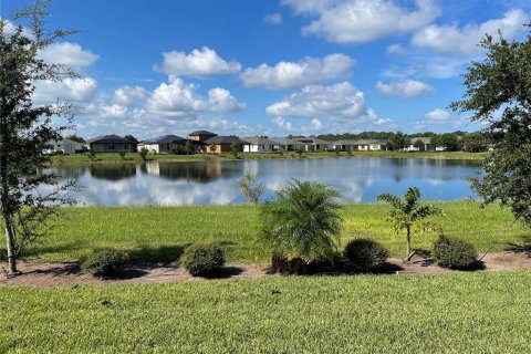 Villa ou maison à louer à Saint Cloud, Floride: 2 chambres, 141.86 m2 № 1910214 - photo 5