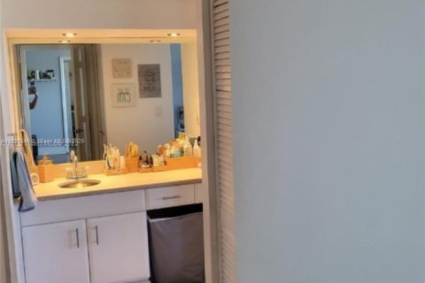 Купить кондоминиум в Авентура, Флорида 2 спальни, 105.72м2, № 2012395 - фото 30