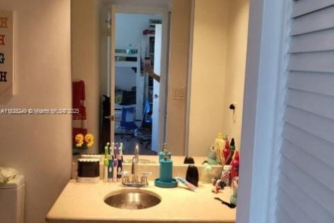 Купить кондоминиум в Авентура, Флорида 2 спальни, 105.72м2, № 2012395 - фото 16