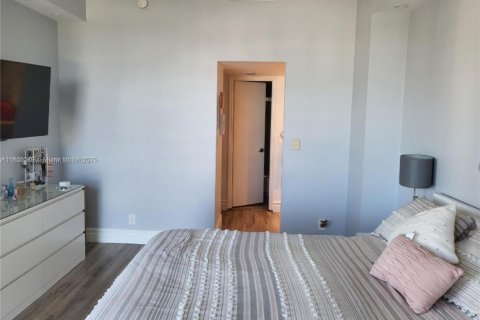 Купить кондоминиум в Авентура, Флорида 2 спальни, 105.72м2, № 2012395 - фото 17