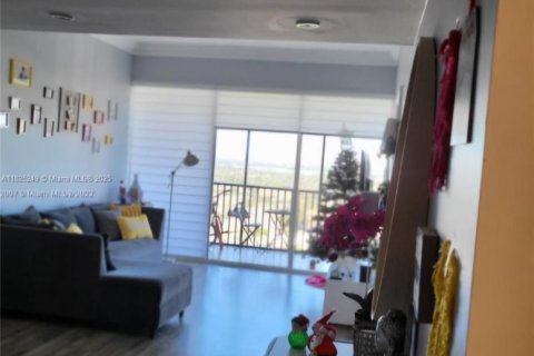 Купить кондоминиум в Авентура, Флорида 2 спальни, 105.72м2, № 2012395 - фото 2