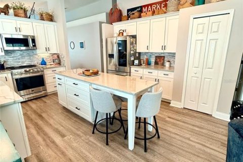 Casa en venta en Orlando, Florida, 4 dormitorios, 180.97 m2 № 2093579 - foto 13
