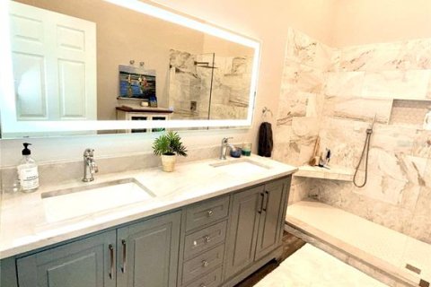 Casa en venta en Orlando, Florida, 4 dormitorios, 180.97 m2 № 2093579 - foto 30