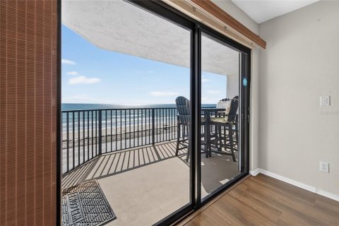 Copropriété à vendre à New Smyrna Beach, Floride: 3 chambres, 138.24 m2 № 2147916 - photo 21