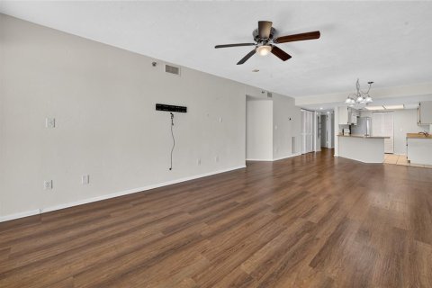 Copropriété à vendre à New Smyrna Beach, Floride: 3 chambres, 138.24 m2 № 2147916 - photo 16