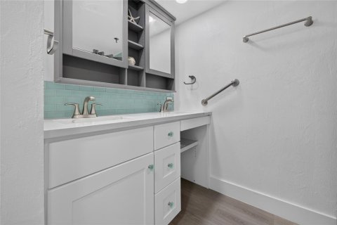 Copropriété à vendre à New Smyrna Beach, Floride: 3 chambres, 138.24 m2 № 2147916 - photo 28