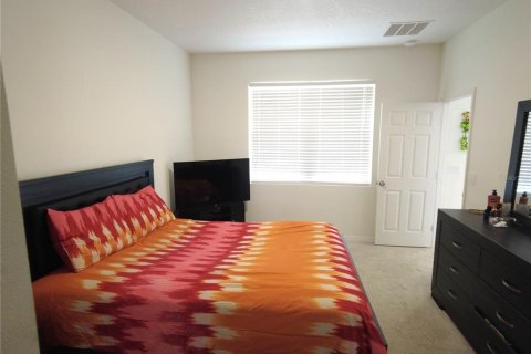 Casa en alquiler en Kissimmee, Florida, 4 dormitorios, 136.1 m2 № 1745482 - foto 5