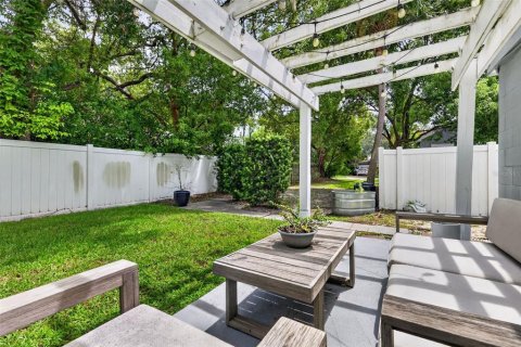 Villa ou maison à vendre à Orlando, Floride: 2 chambres, 72.74 m2 № 2347579 - photo 24