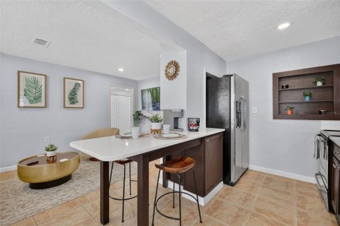 Villa ou maison à vendre à Orlando, Floride: 2 chambres, 72.74 m2 № 2347579 - photo 10
