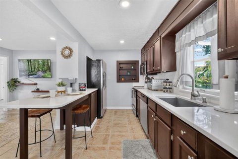 Villa ou maison à vendre à Orlando, Floride: 2 chambres, 72.74 m2 № 2347579 - photo 6