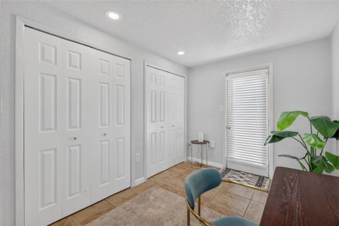 Villa ou maison à vendre à Orlando, Floride: 2 chambres, 72.74 m2 № 2347579 - photo 17