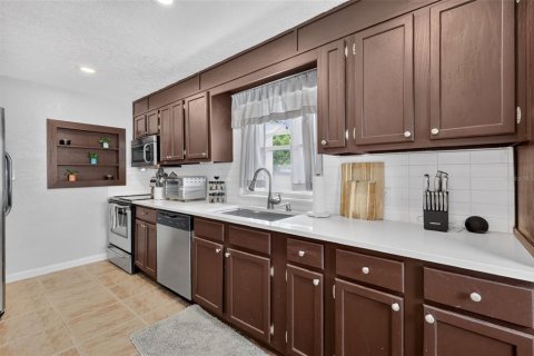 Villa ou maison à vendre à Orlando, Floride: 2 chambres, 72.74 m2 № 2347579 - photo 7