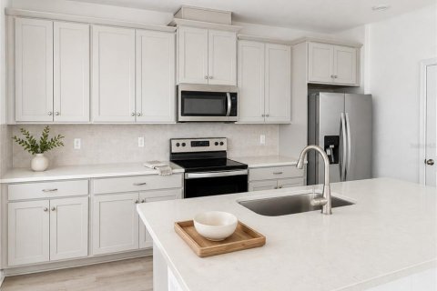 Casa en alquiler en Orlando, Florida, 3 dormitorios, 153.29 m2 № 2287440 - foto 6
