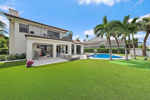 House in Jupiter, Florida 3 bedrooms, 263.56 sq.m. № 2384543 - photo 6