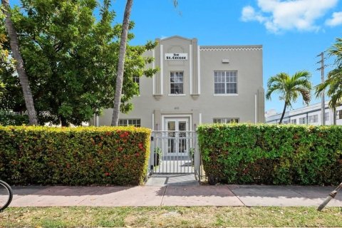 Copropriété à vendre à Miami Beach, Floride: 1 chambre, 40.88 m2 № 1893453 - photo 14