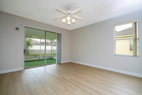 Villa ou maison à louer à Orlando, Floride: 4 chambres, 181.72 m2 № 2418416 - photo 17