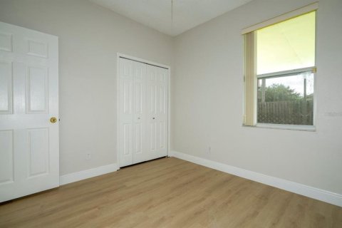 Villa ou maison à louer à Orlando, Floride: 4 chambres, 181.72 m2 № 2418416 - photo 23