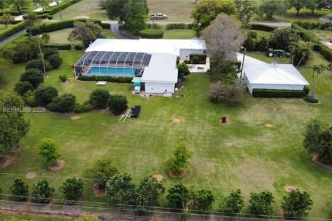 Villa ou maison à vendre à Homestead, Floride: 4 chambres, 276.85 m2 № 2064833 - photo 6