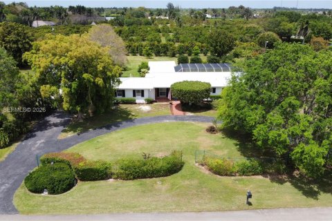 Villa ou maison à vendre à Homestead, Floride: 4 chambres, 276.85 m2 № 2064833 - photo 4