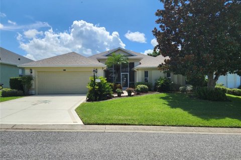 Casa en venta en Leesburg, Florida, 3 dormitorios, 240.06 m2 № 1882902 - foto 1
