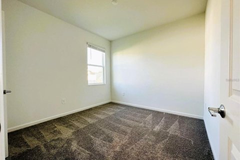 House in Kissimmee, Florida 4 bedrooms, 208.47 sq.m. № 1855858 - photo 10